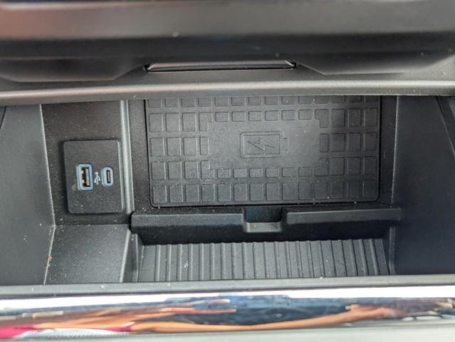 Photo of 2021 Antimatter Blue Metallic Ford Expedition