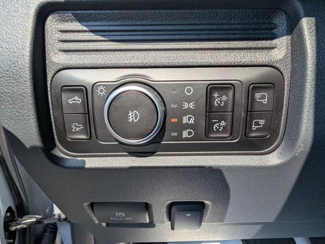 Photo of 2026 Glacier Gray Metallic Tri-Coat Ford F-350