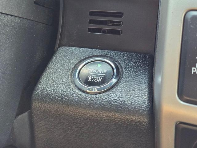 Photo of 2016 Gray Ford F-150