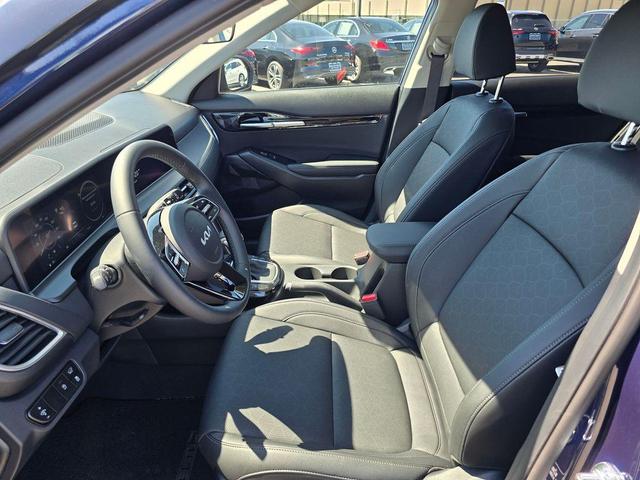 Photo of 2026 Ocean Blue Kia Seltos