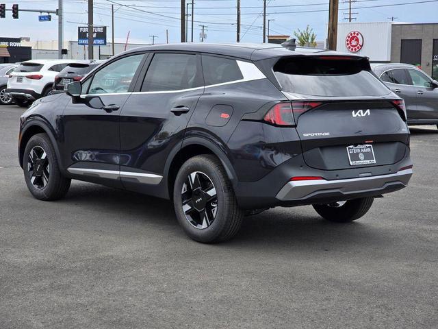Photo of 2026 Gray Metallic Kia Sportage