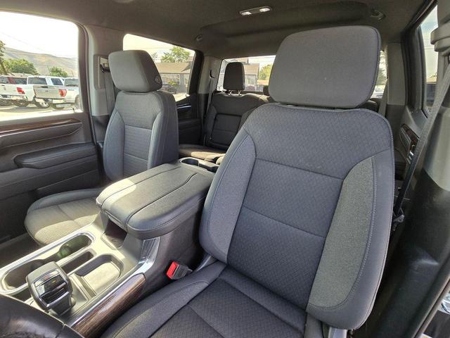 Photo of 2023 Onyx Black GMC Sierra 1500