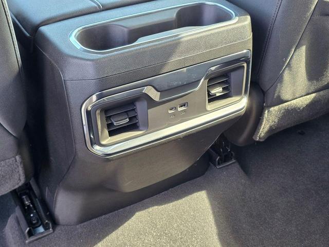 Photo of 2023 Onyx Black GMC Sierra 1500