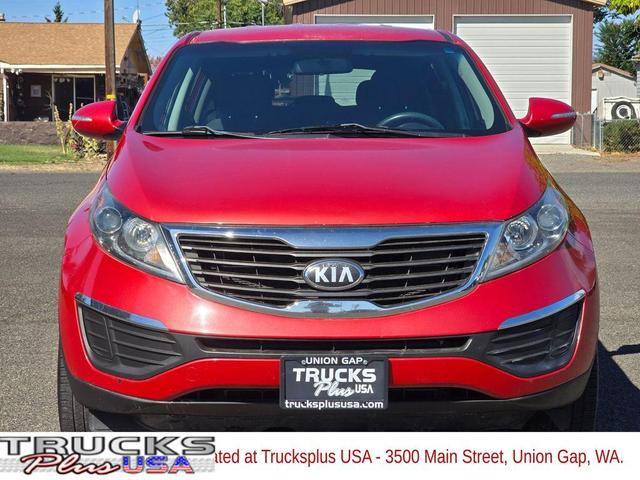 Photo of 2013 Signal Red Kia Sportage