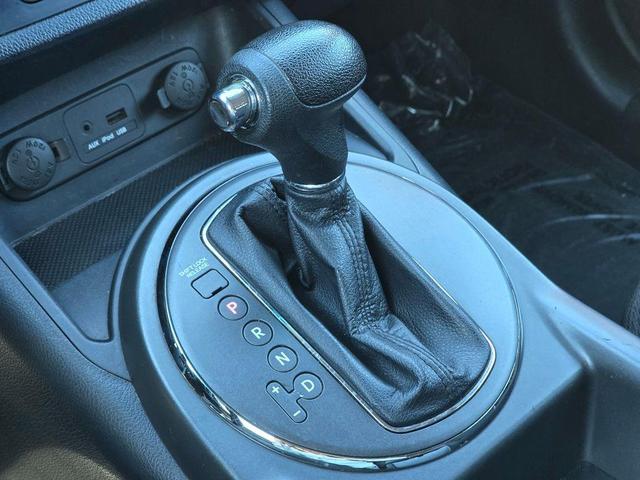 Photo of 2013 Signal Red Kia Sportage