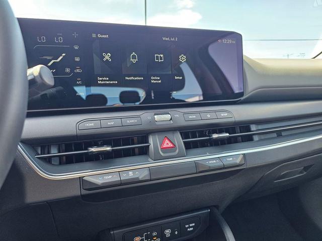 Photo of 2025 Currant Red Kia K4