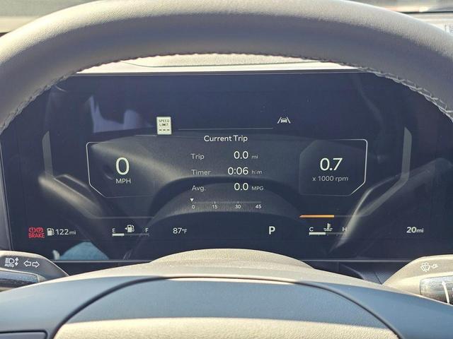 Photo of 2025 Currant Red Kia K4