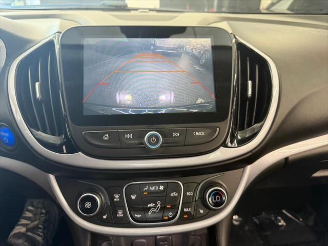 Photo of 2017 Summit White Chevrolet Volt