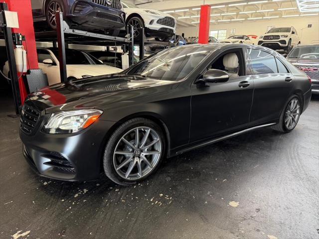 Photo of 2018 Black Mercedes-Benz S-Class