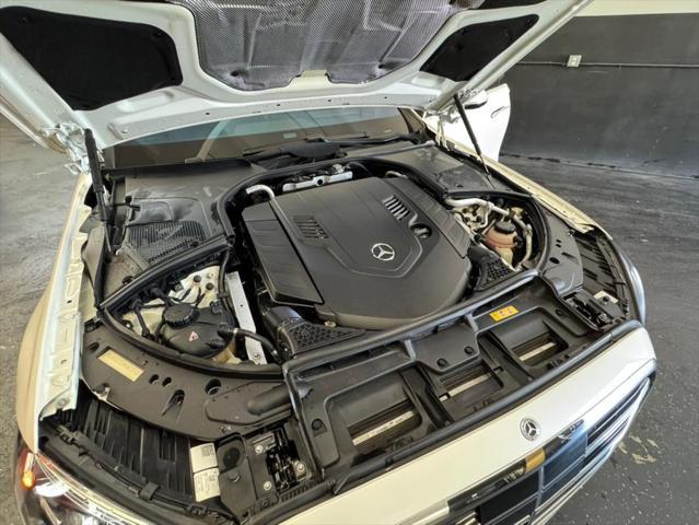 Photo of 2021 designo Diamond White Mercedes-Benz S-Class