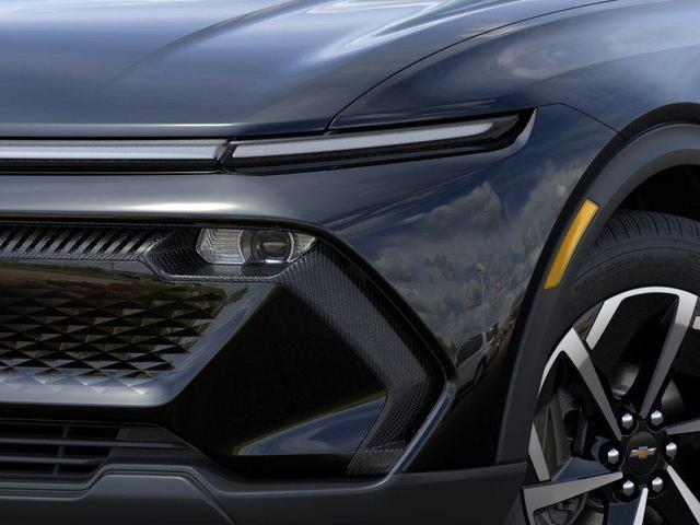 Photo of 2026 Black Chevrolet Equinox EV
