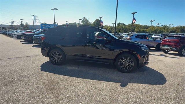 Photo of 2023 Mosaic Black Metallic Chevrolet Equinox