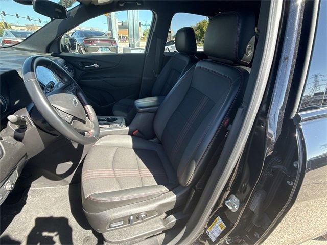 Photo of 2023 Mosaic Black Metallic Chevrolet Equinox