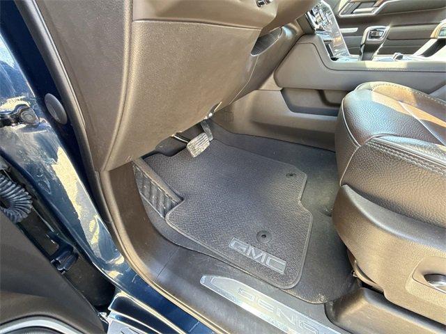 Photo of 2023 Blue GMC Sierra 1500