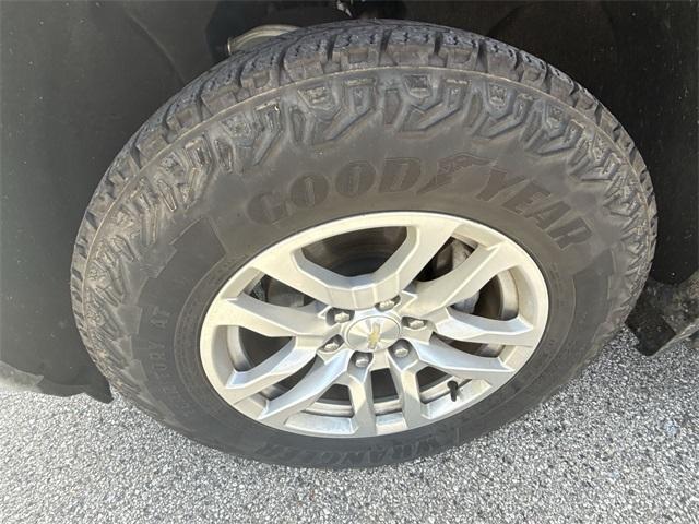 Photo of 2019 Summit White Chevrolet Silverado 1500