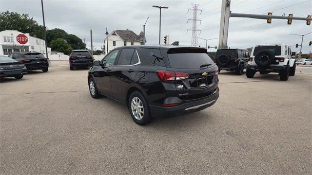 Photo of 2023 Mosaic Black Metallic Chevrolet Equinox