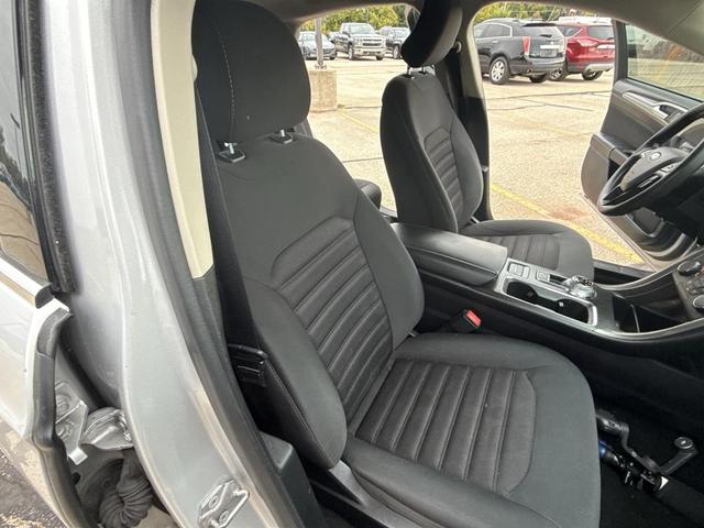 Photo of 2018 Ingot Silver Ford Fusion Hybrid