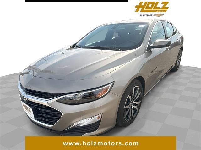 Photo of 2022 Mineral Gray Metallic Chevrolet Malibu