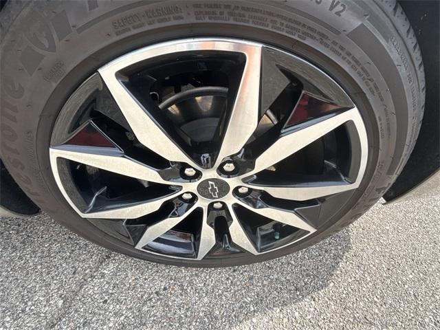 Photo of 2022 Mineral Gray Metallic Chevrolet Malibu