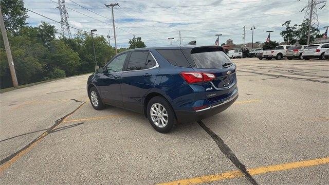 Photo of 2021 Pacific Blue Metallic Chevrolet Equinox