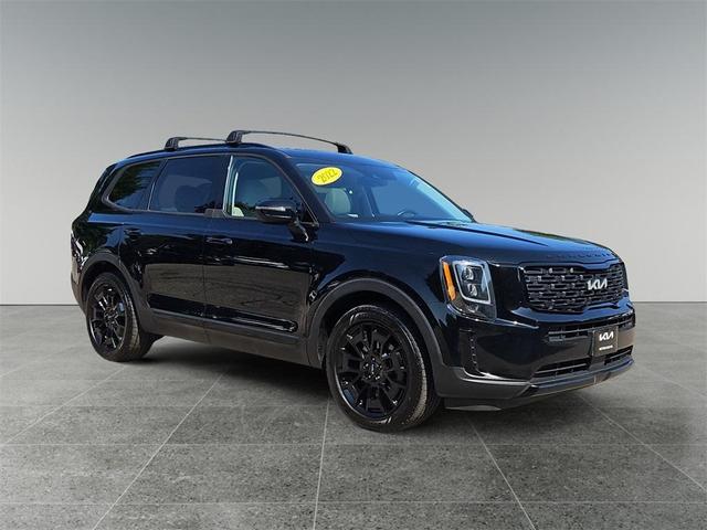 Photo of 2022 Ebony Black Kia Telluride