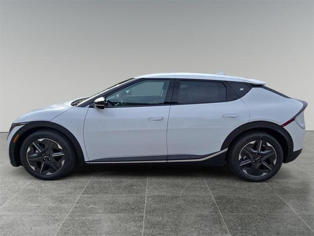 Photo of 2025 Glacier White Pearl Kia EV6