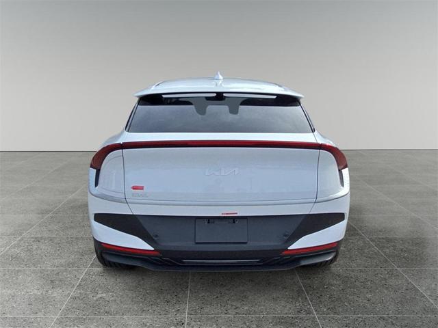 Photo of 2025 Glacier White Pearl Kia EV6