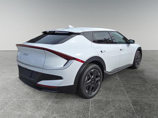 Photo of 2025 Glacier White Pearl Kia EV6