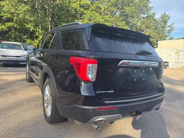 Photo of 2020 Black Ford Explorer
