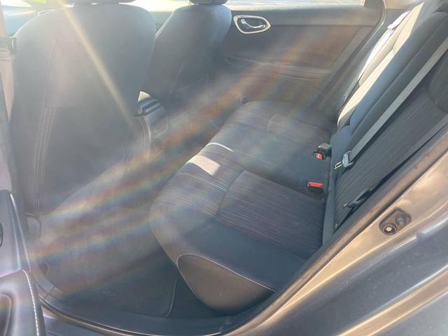 Photo of 2017 Gray Nissan Sentra