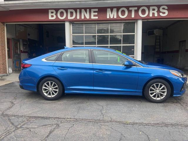 Photo of 2018 Blue Hyundai SONATA