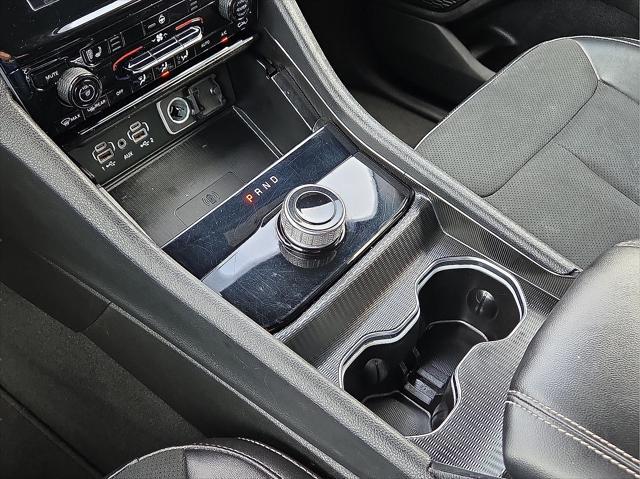 Photo of 2024 Baltic Gray Metallic Clearcoat Jeep Grand Cherokee L