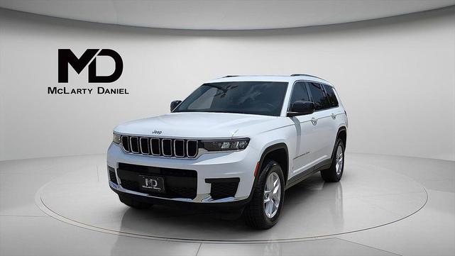 Photo of 2023 Bright White Clearcoat Jeep Grand Cherokee L
