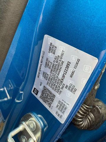 Photo of 2023 Blue Chevrolet Colorado