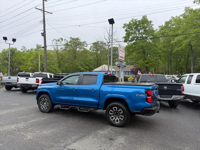 Photo of 2023 Blue Chevrolet Colorado