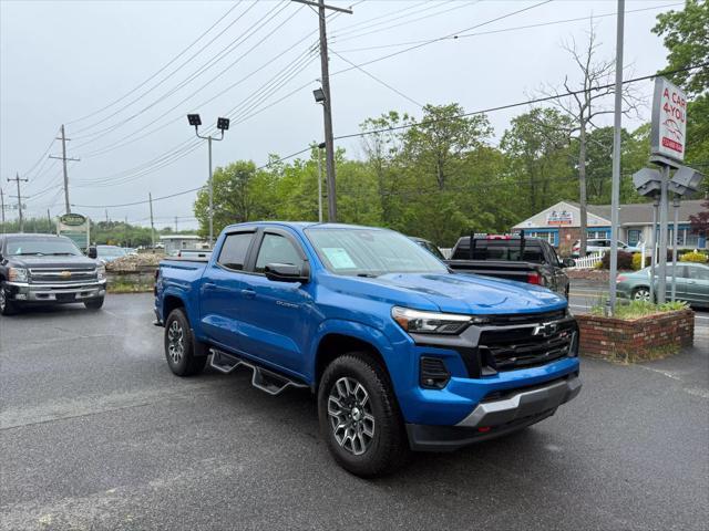 Photo of 2023 Blue Chevrolet Colorado