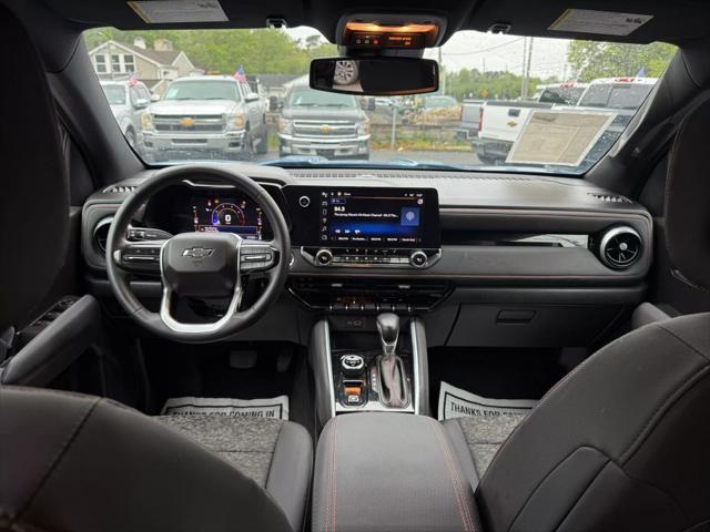 Photo of 2023 Blue Chevrolet Colorado