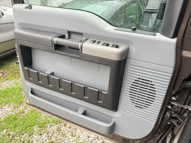 Photo of 2016 Brown Ford F-250