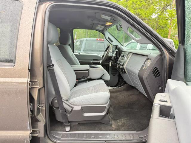 Photo of 2016 Brown Ford F-250