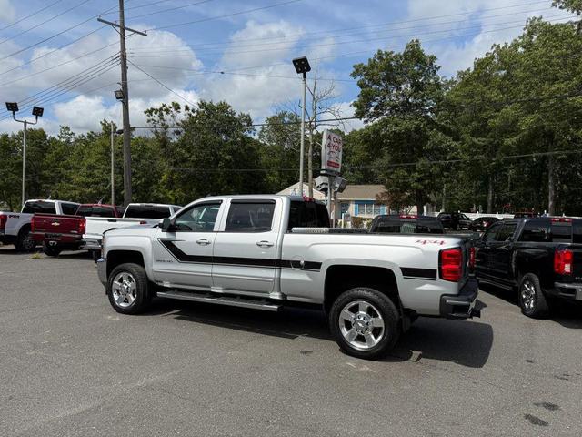 Photo of 2017 Silver Chevrolet Silverado 2500