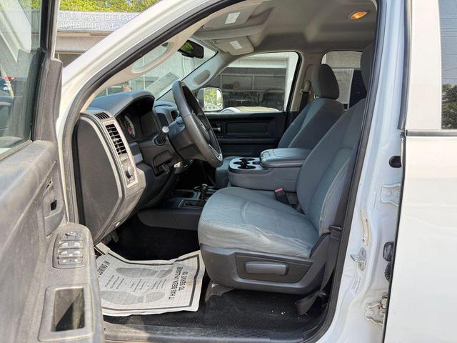 Photo of 2014 White RAM 2500