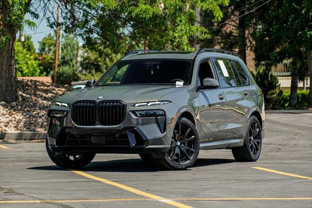 2023 BMW X7