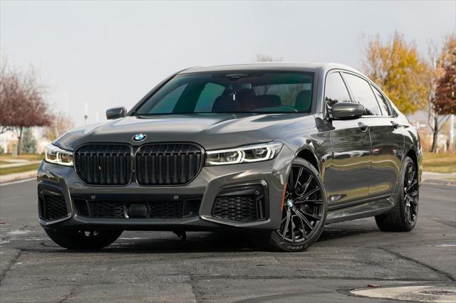 2022 BMW 750