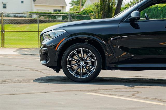 Photo of 2023 Black Sapphire Metallic BMW X5