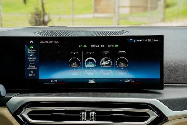 Photo of 2023 Alpine White BMW i4 Gran Coupe