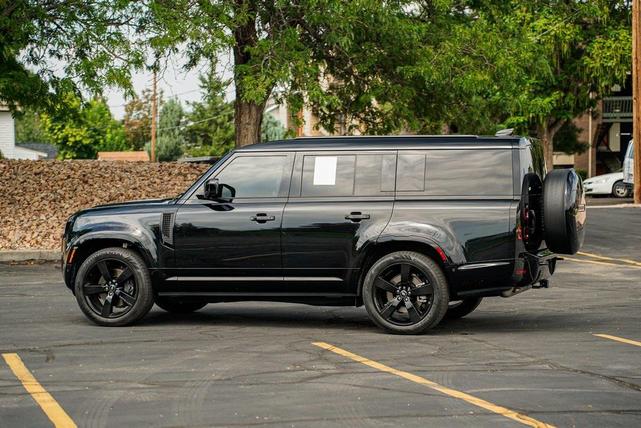 Photo of 2025 Santorini Black Metallic Land Rover Defender