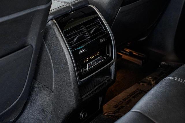 Photo of 2021 Alpine White BMW X5
