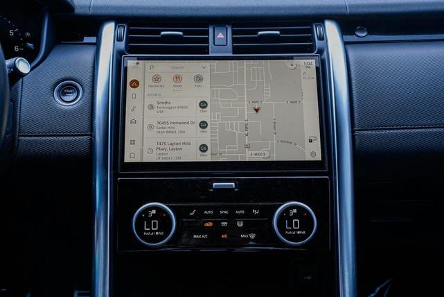 Photo of 2023 Gray Land Rover Discovery