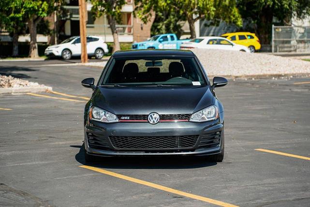 Photo of 2017  Volkswagen Golf GTI