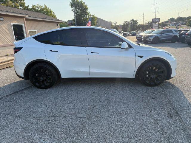 Photo of 2020 White Tesla Model Y